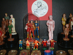 The Marvel Family lead soldier figures