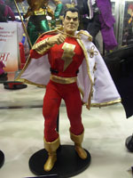 SHAZAM! Deluxe Collectors Figure